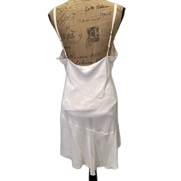 Linea Donatella White Lace Trim Chemise - Picture 4 of 6